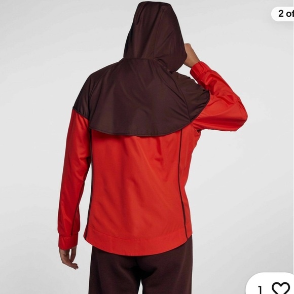 Nike Women’s Size Extra Large XL Windrunner Windbreaker Hooded Red Rain Jacket - Picture 5 of 13